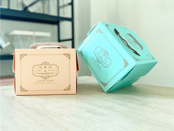 cake packaging