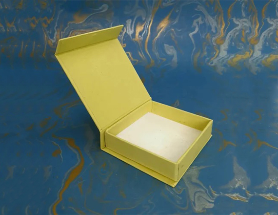 custom flip top packaging