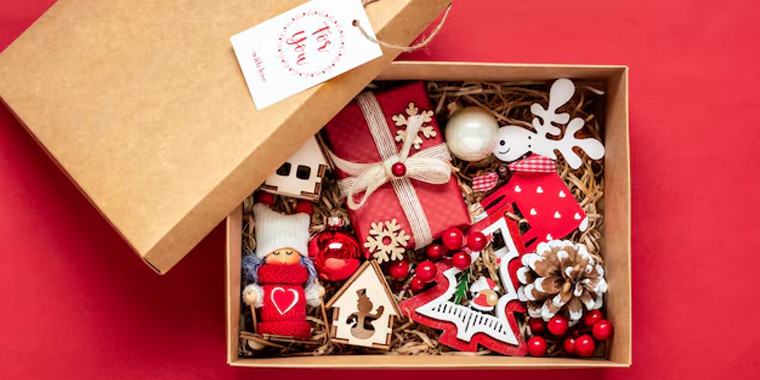 christmas gift box centerpiece