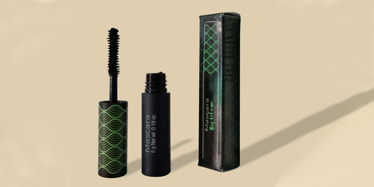 mascara and its users