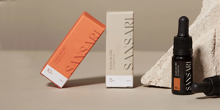 maximize your brand identity with custom bottle boxes