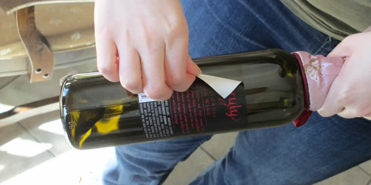 pro tips to peel off labels from bottle