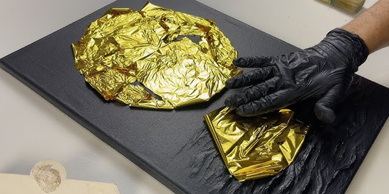 the process of gold foiling