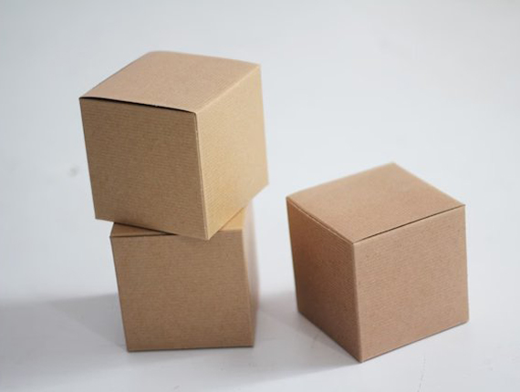 5x5x5 boxes with lids