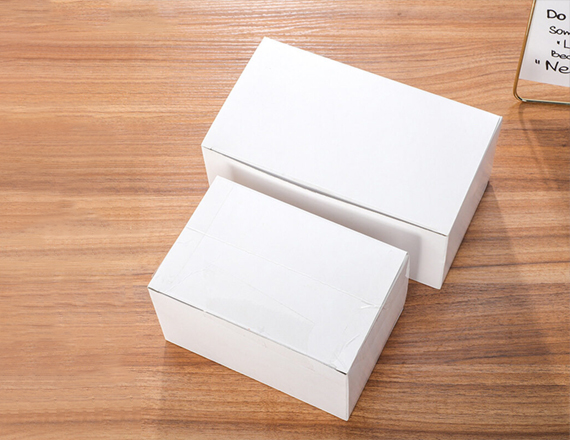 bulk white cardboard box