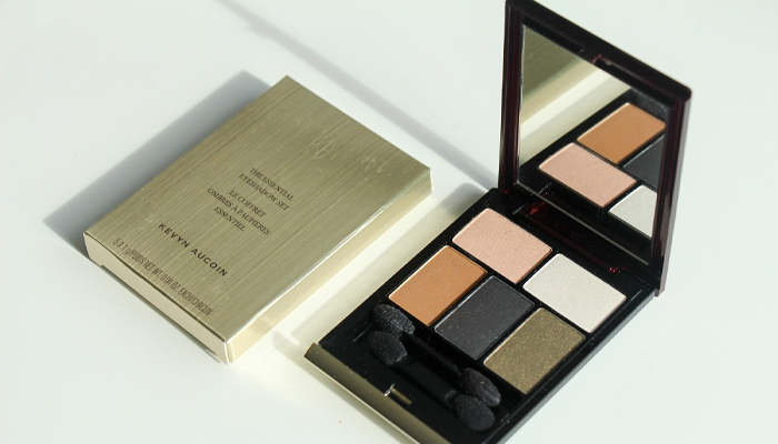 custom eyeshadow box