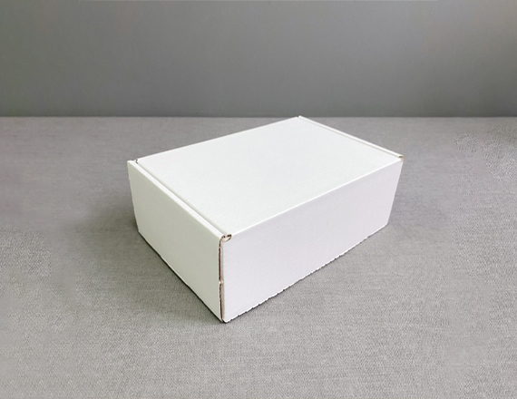 custom white cardboard packaging