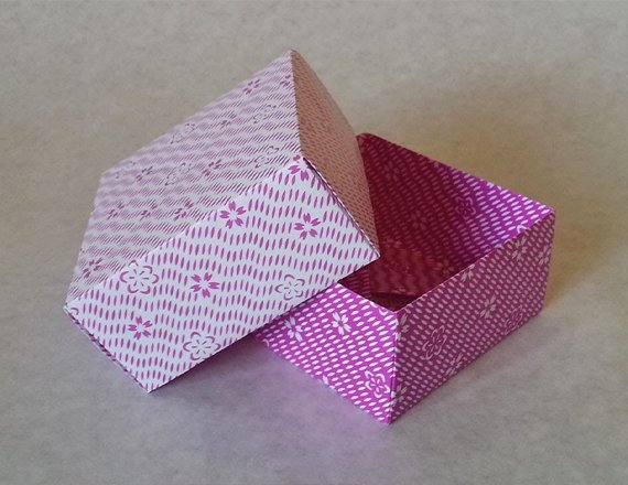 origami box with lid