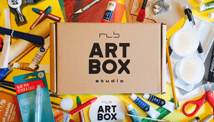 art subscription box