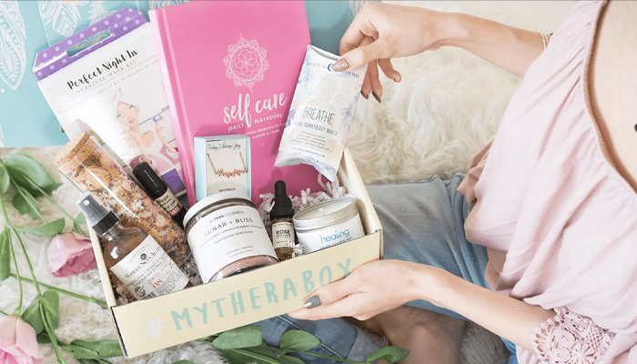 monthly subscription boxes for women