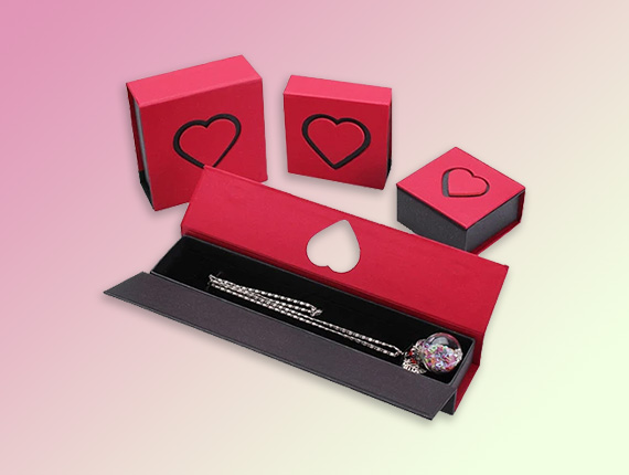 personalized necklace  boxes