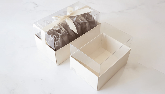 gift boxes with clear lid